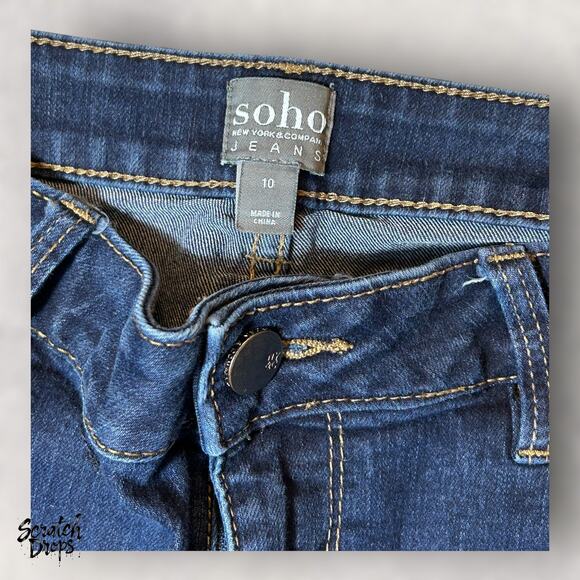 Soho New York and Company Women's Jeans Sz 10 Blue Denim Stylish Comfortable Fit - Picture 2 of 3